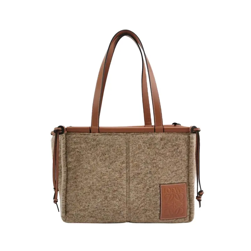 Loewe Cushion Anagram, сумка на плечо, малый